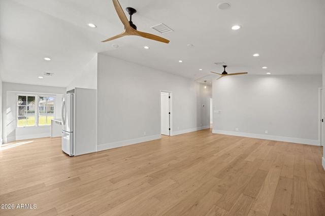 4030 N 54TH Place, Phoenix, AZ 85018