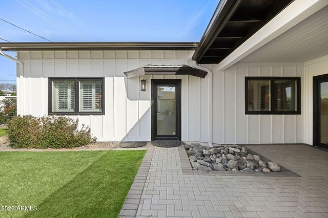 4030 N 54TH Place, Phoenix, AZ 85018