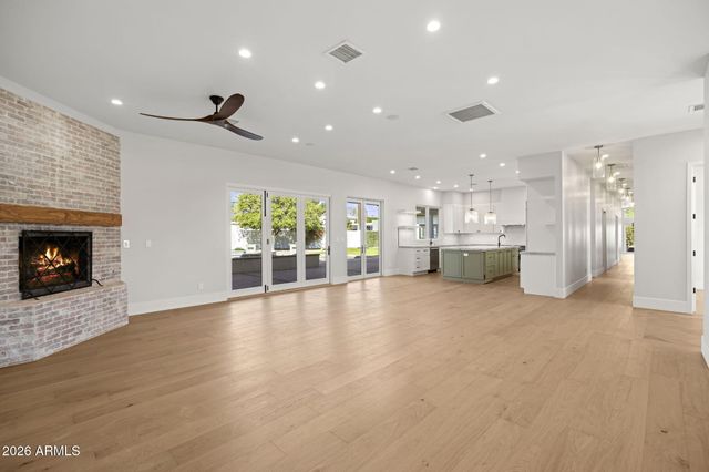 4030 N 54TH Place, Phoenix, AZ 85018