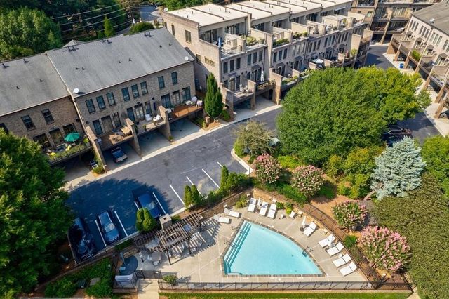 69 Honour Avenue NW, Atlanta, GA 30305