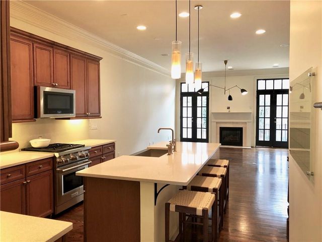 69 Honour Avenue NW, Atlanta, GA 30305