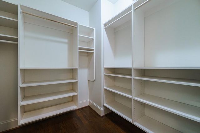 69 Honour Avenue NW, Atlanta, GA 30305