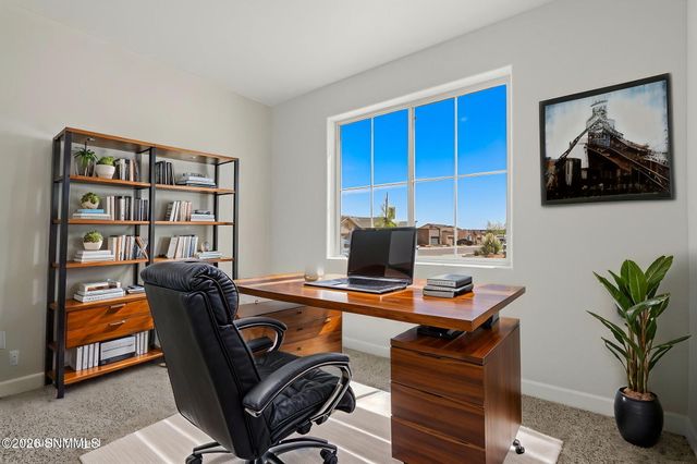 3629 King Fisher Street, Las Cruces, NM 88012