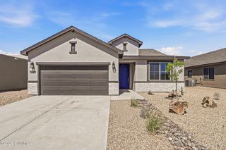 3629 King Fisher Street, Las Cruces, NM 88012