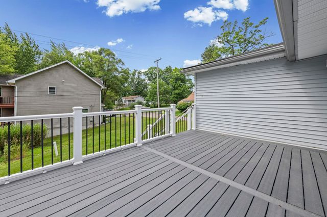 6777 Dandison Boulevard, West Bloomfield Twp, MI 48324