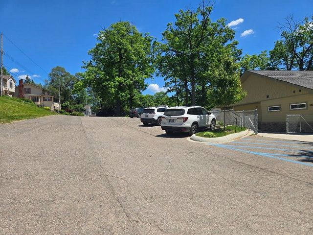 6777 Dandison Boulevard, West Bloomfield Twp, MI 48324