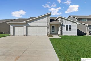 8954 S 21 Street, Bellevue, NE 68147