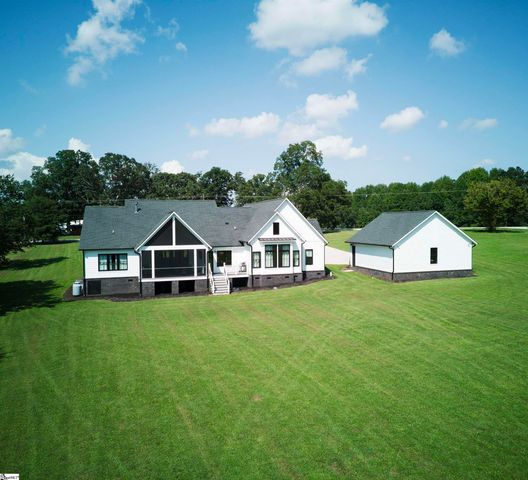 269 Gum Springs Road, Taylors, SC 29687