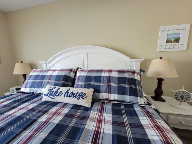 114 Millpoint Drive 14, Spring Lake Vllg, MI 49456