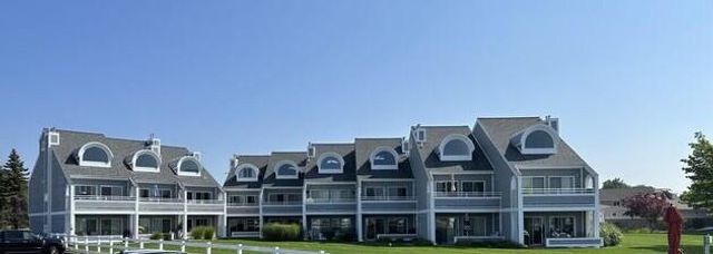 114 Millpoint Drive 14, Spring Lake Vllg, MI 49456