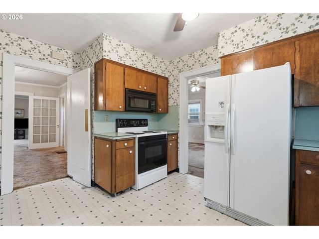 1915 Se 21ST Ave, Portland, OR 97214