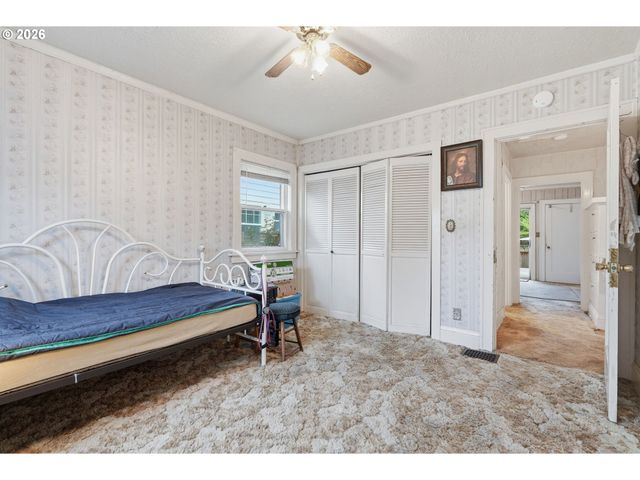 1915 Se 21ST Ave, Portland, OR 97214