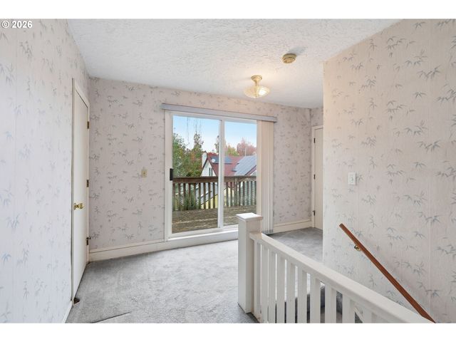 1915 Se 21ST Ave, Portland, OR 97214
