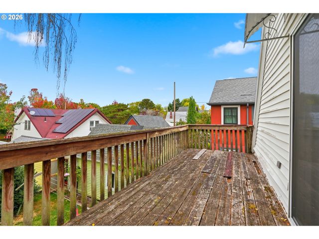 1915 Se 21ST Ave, Portland, OR 97214