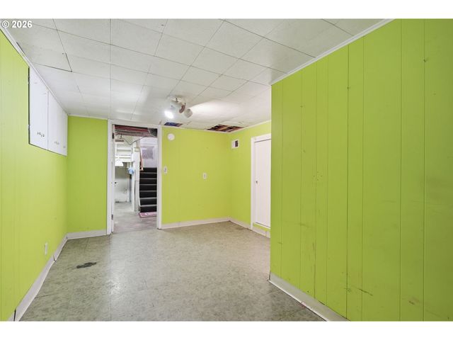 1915 Se 21ST Ave, Portland, OR 97214