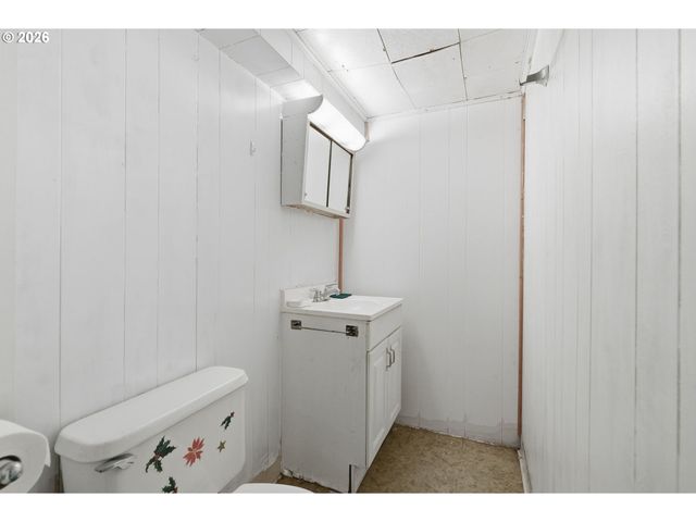 1915 Se 21ST Ave, Portland, OR 97214