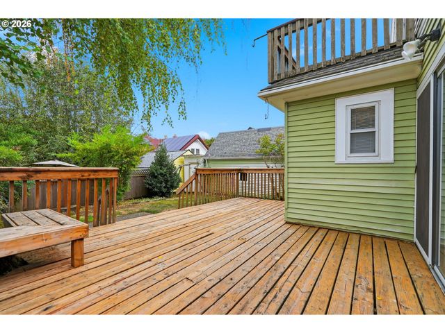 1915 Se 21ST Ave, Portland, OR 97214