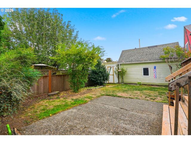 1915 Se 21ST Ave, Portland, OR 97214