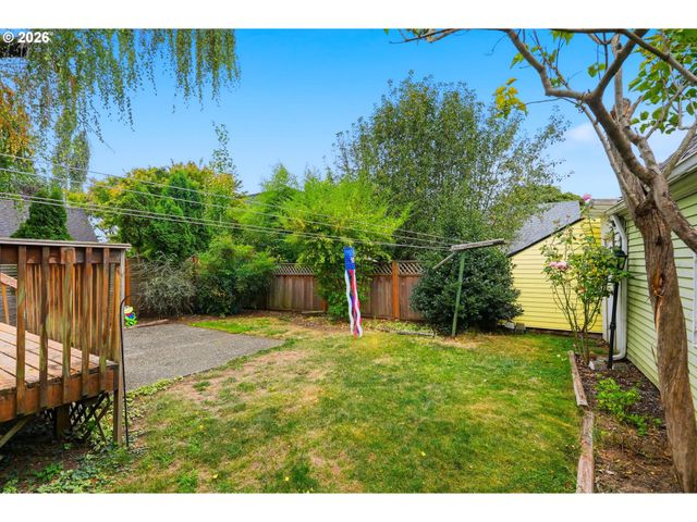 1915 Se 21ST Ave, Portland, OR 97214