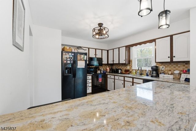 87 Mudtown Rd, Wantage Twp., NJ 07461