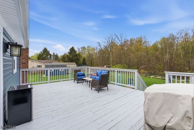 87 Mudtown Rd, Wantage Twp., NJ 07461