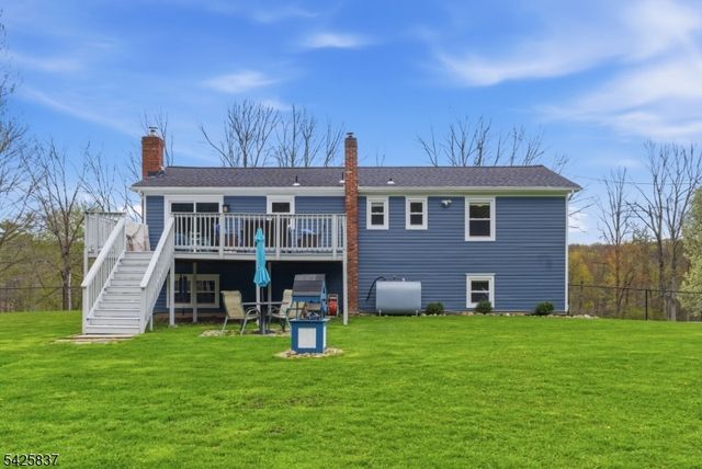 87 Mudtown Rd, Wantage Twp., NJ 07461