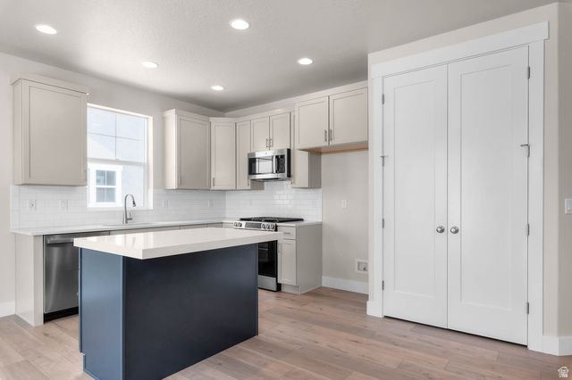 3724 W 2500 N, Lehi, UT 84048