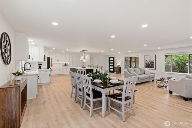 3835 S 316th Street, Auburn, WA 98001