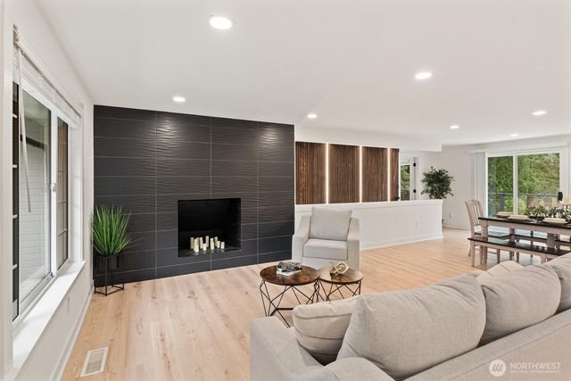 3835 S 316th Street, Auburn, WA 98001