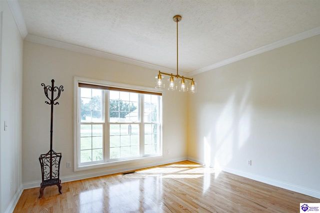 427 Deer Run Way, Elizabethtown, KY 42701