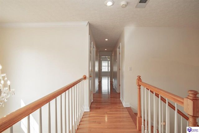 427 Deer Run Way, Elizabethtown, KY 42701