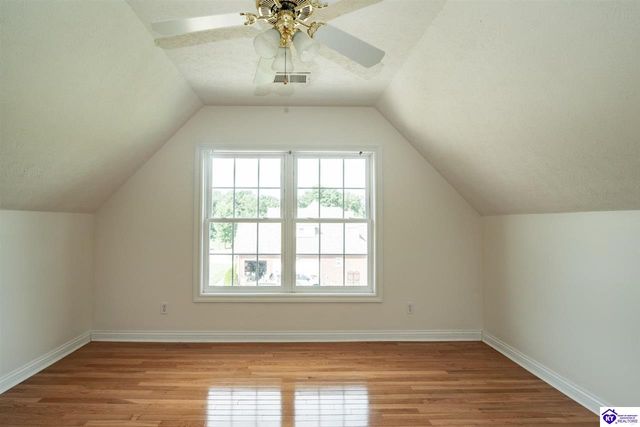 427 Deer Run Way, Elizabethtown, KY 42701