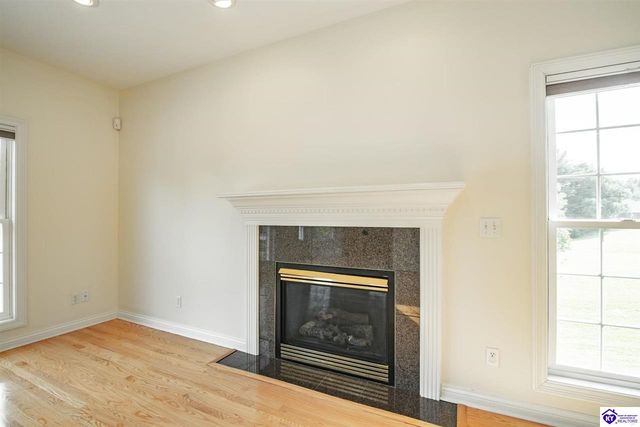 427 Deer Run Way, Elizabethtown, KY 42701