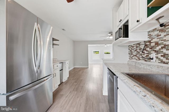 55 NATURE LN, Levittown, PA 19054
