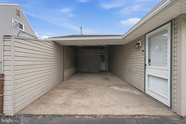 55 NATURE LN, Levittown, PA 19054