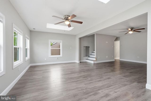 55 NATURE LN, Levittown, PA 19054
