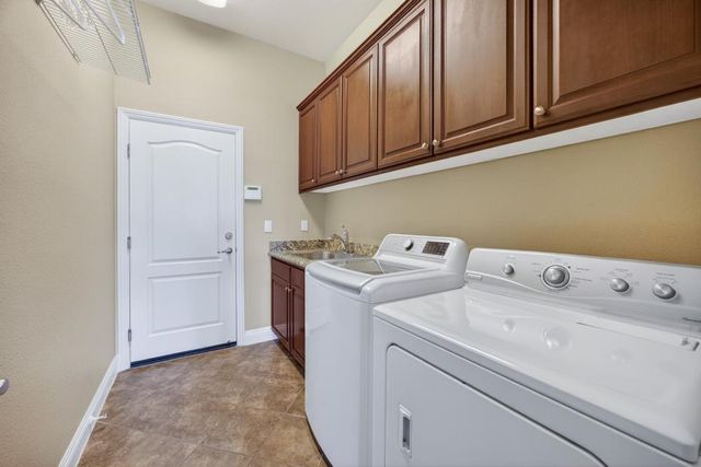 2833 Bickleigh Loop, Roseville, CA 95747