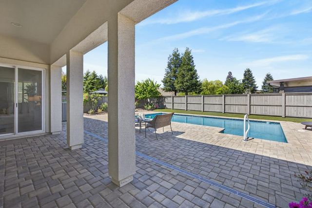 2833 Bickleigh Loop, Roseville, CA 95747