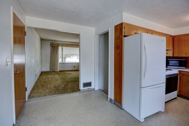 1902 N Ely Rd, Spokane Valley, WA 99212