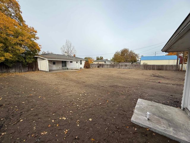1902 N Ely Rd, Spokane Valley, WA 99212