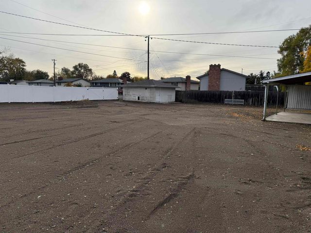 1902 N Ely Rd, Spokane Valley, WA 99212