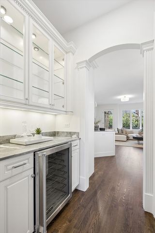 417 W 9th Street, Hinsdale, IL 60521