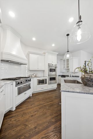 417 W 9th Street, Hinsdale, IL 60521