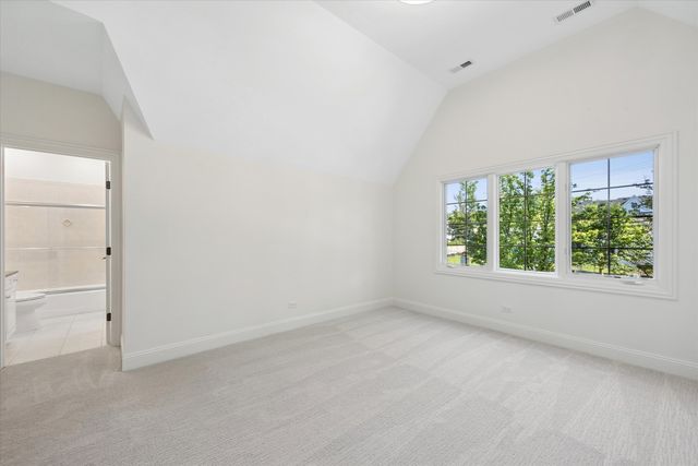417 W 9th Street, Hinsdale, IL 60521