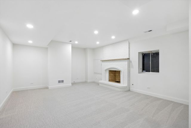 417 W 9th Street, Hinsdale, IL 60521