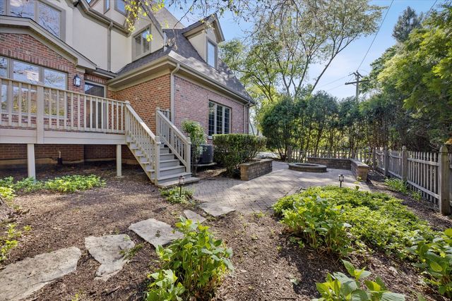 417 W 9th Street, Hinsdale, IL 60521