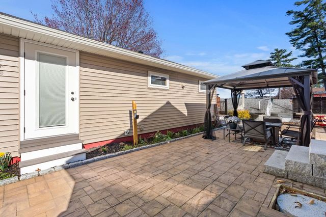 50 Kingsbury Drive, Milton, NH 03851