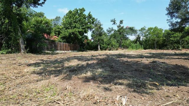 TBD Arthur ST, Elgin, TX 78621