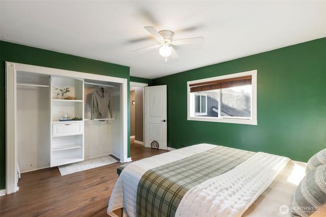 1819 S Marine Drive, Bremerton, WA 98312