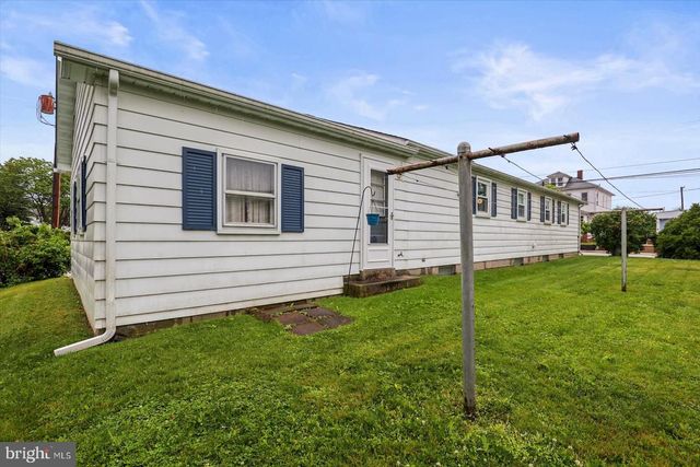 315 5TH ST, Hanover, PA 17331